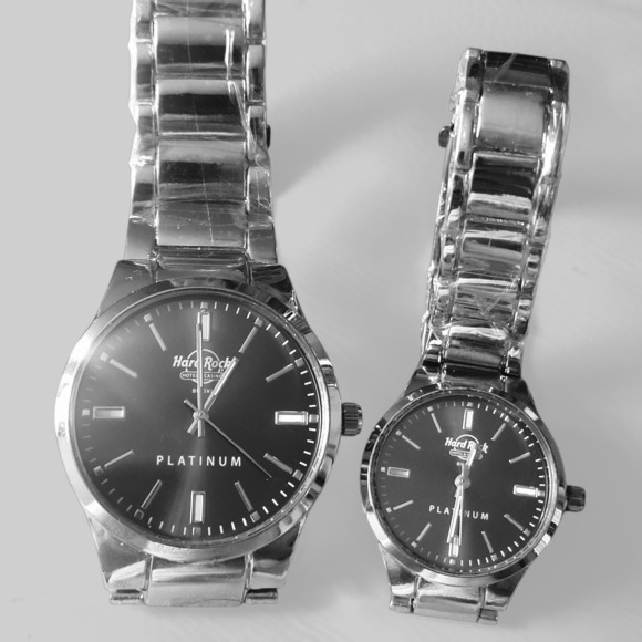 Hard Rock His and Hers Watches Biloxi Platinum New in Box Rare Silver Toned - Picture 2 of 11